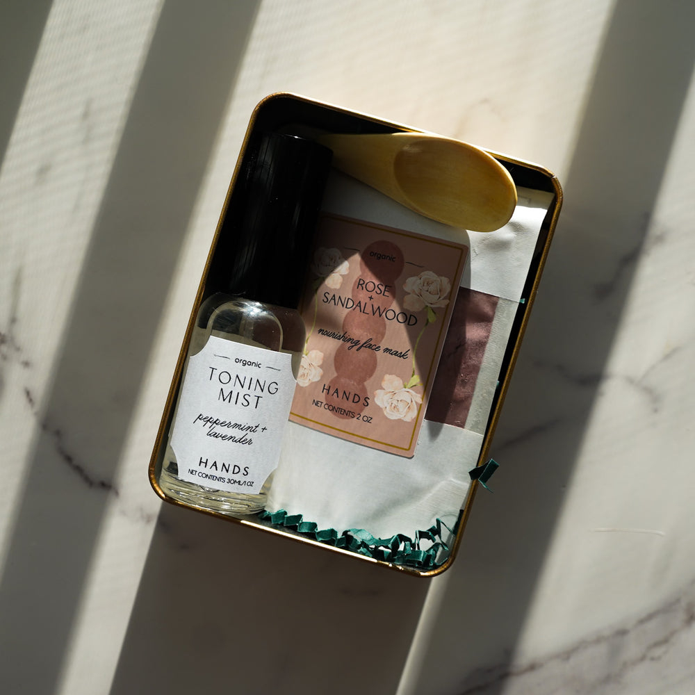 
                      
                        Botanical Reset Skin Duet
                      
                    